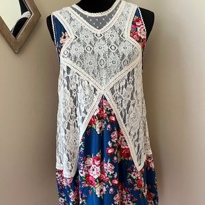 UMGEE large ladies tops, red/blue, brown/white, multi colors